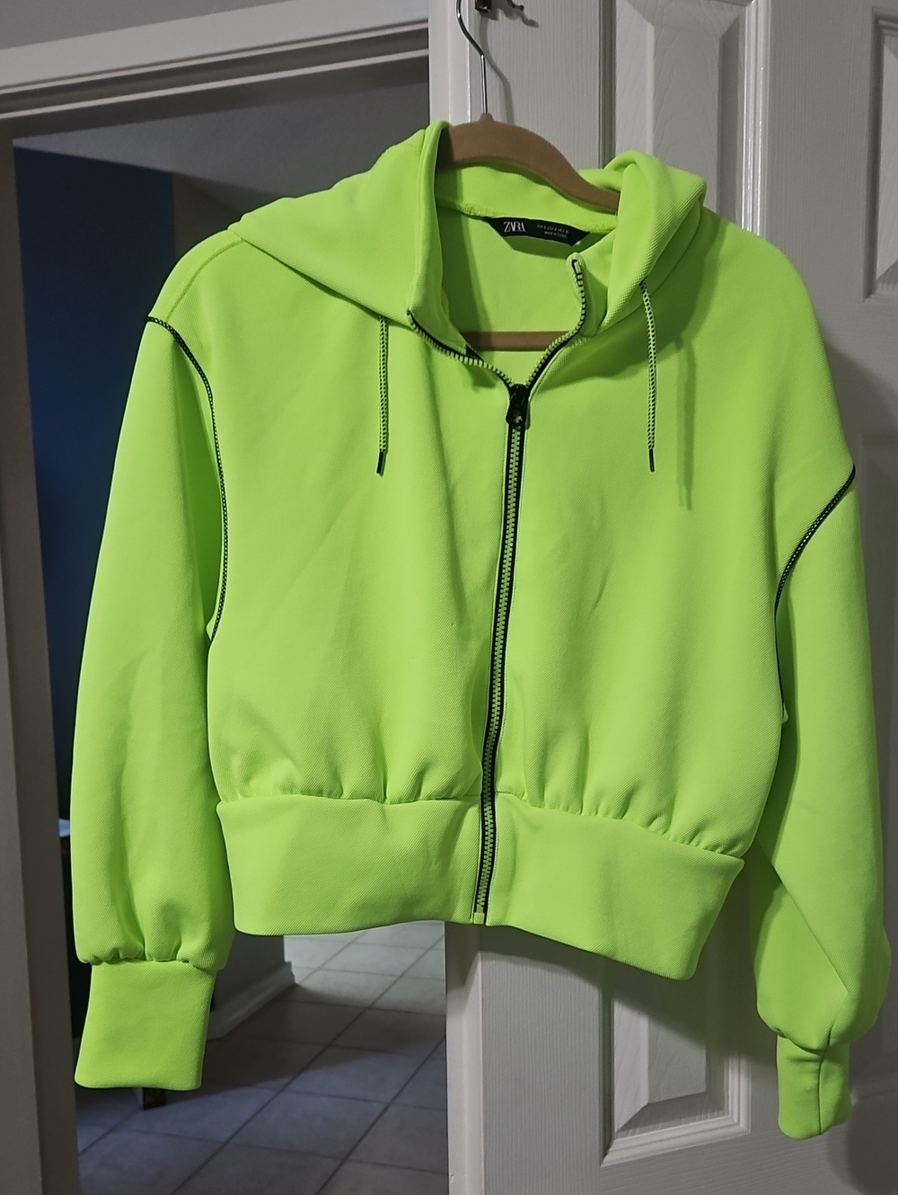ZARA Neon yellow Cropped Zip-Up Bomber Hoodie